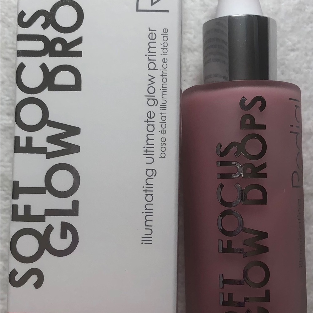 Rodial soft focus glow drops. NIB